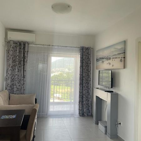 Kristina Apartments Тиват Экстерьер фото