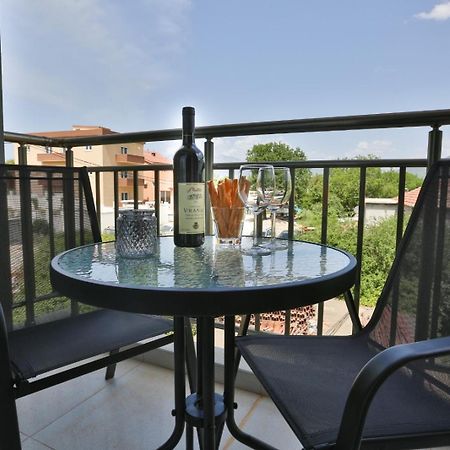 Kristina Apartments Тиват Экстерьер фото