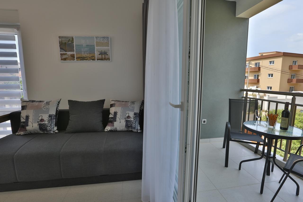 Kristina Apartments Тиват Экстерьер фото
