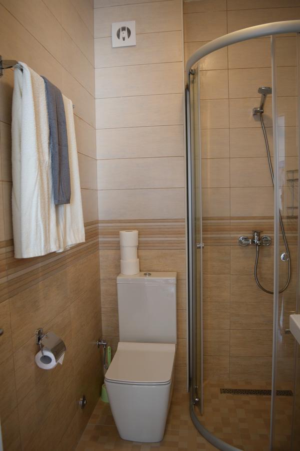 Kristina Apartments Тиват Экстерьер фото