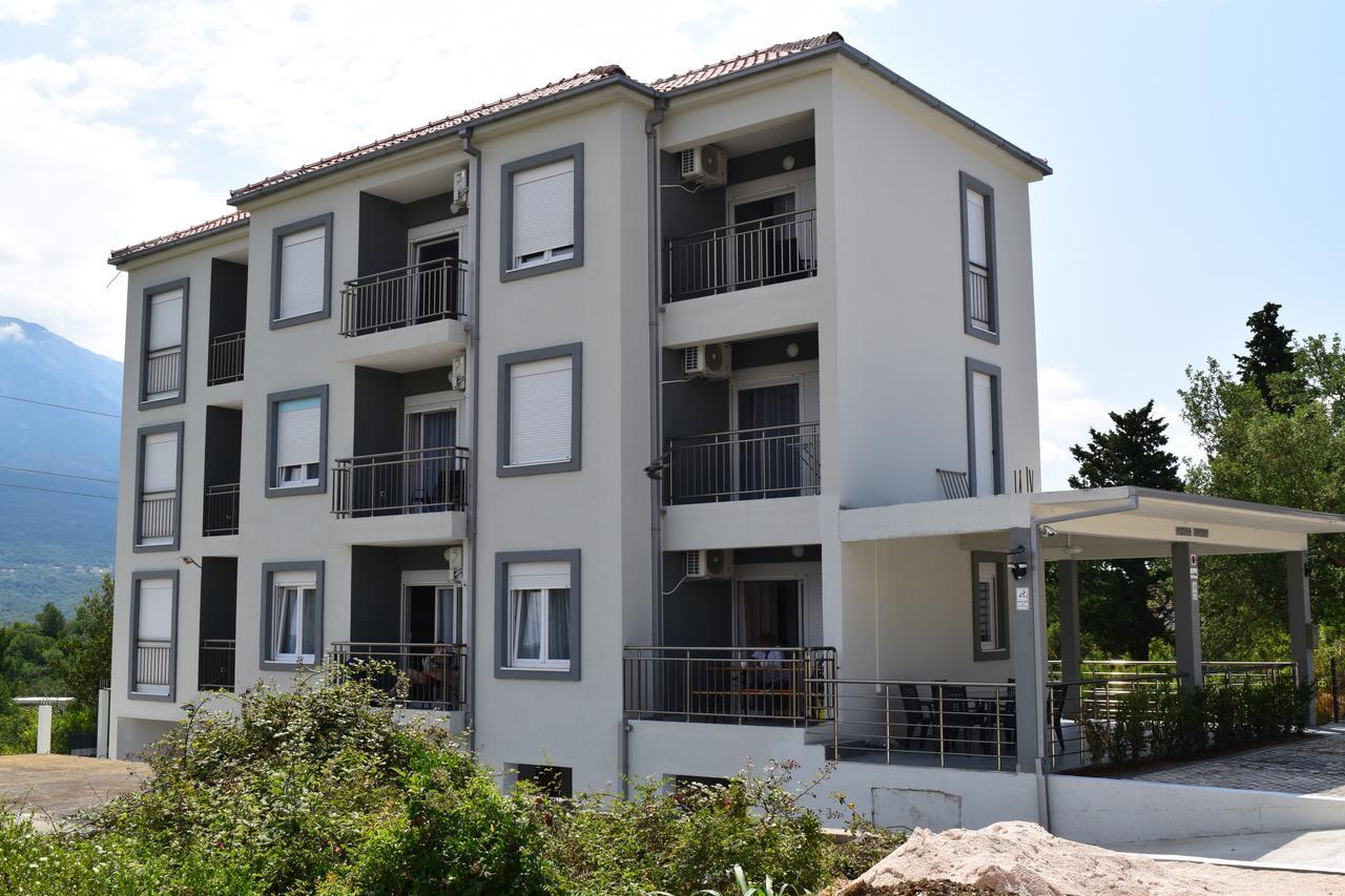 Kristina Apartments Тиват Экстерьер фото